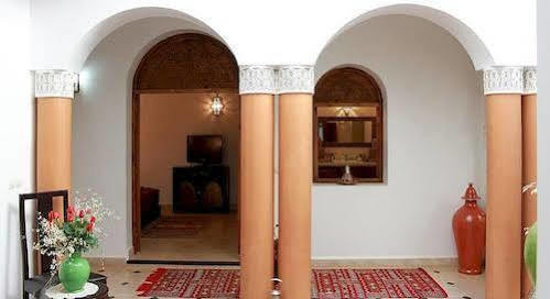 رياد دار باميلا 3*